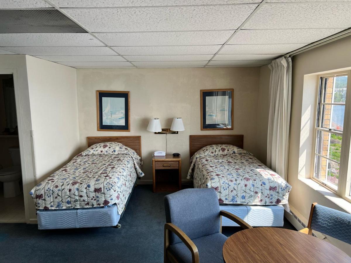 Shoreline Inn Grand Marais Εξωτερικό φωτογραφία